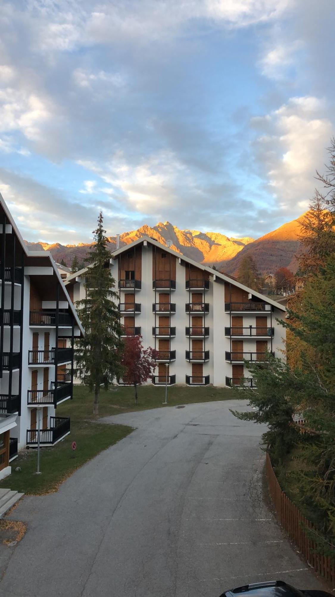 Chalereux Studio A La Montagne Auron Exteriör bild