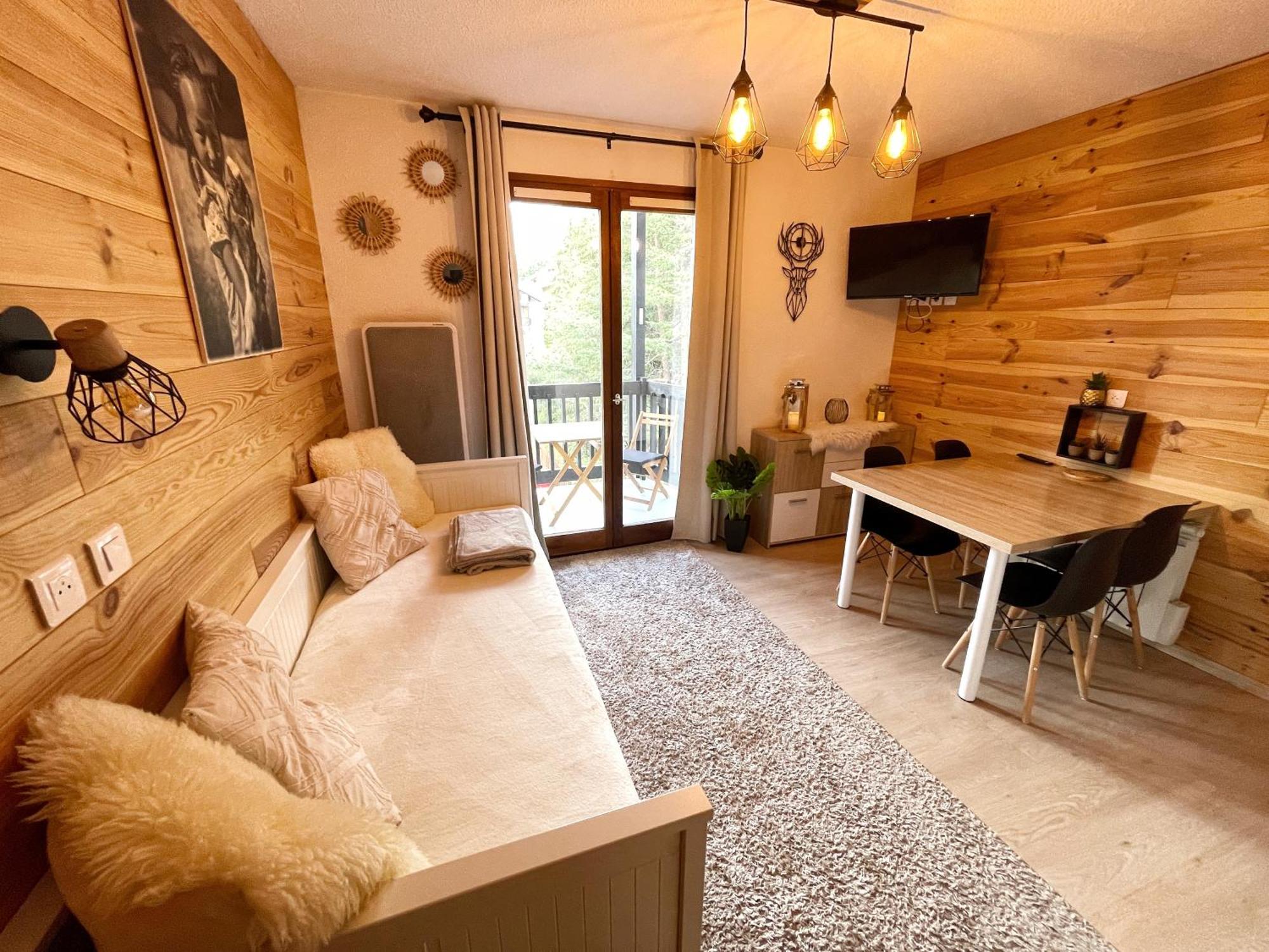 Chalereux Studio A La Montagne Auron Exteriör bild