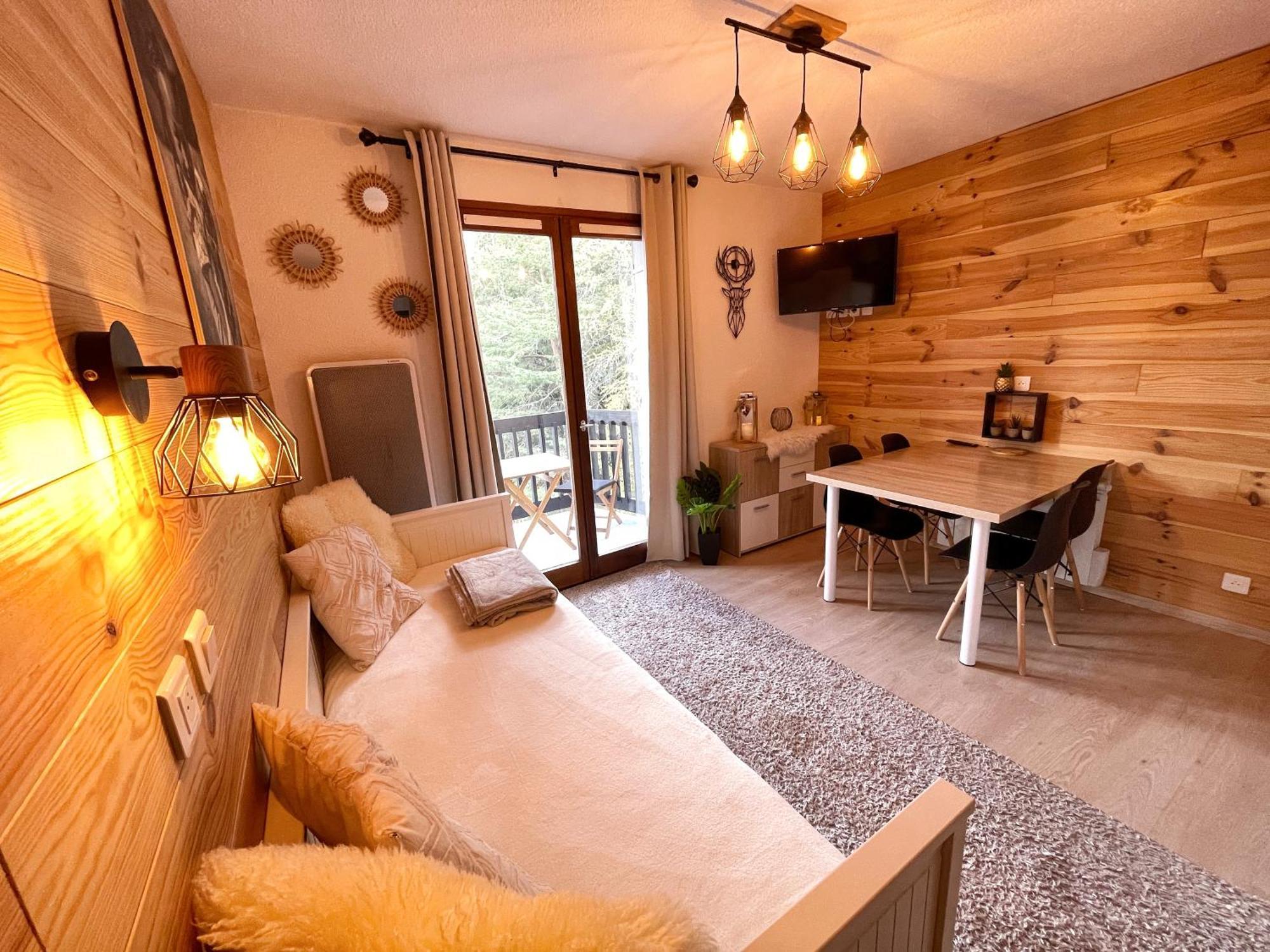 Chalereux Studio A La Montagne Auron Exteriör bild