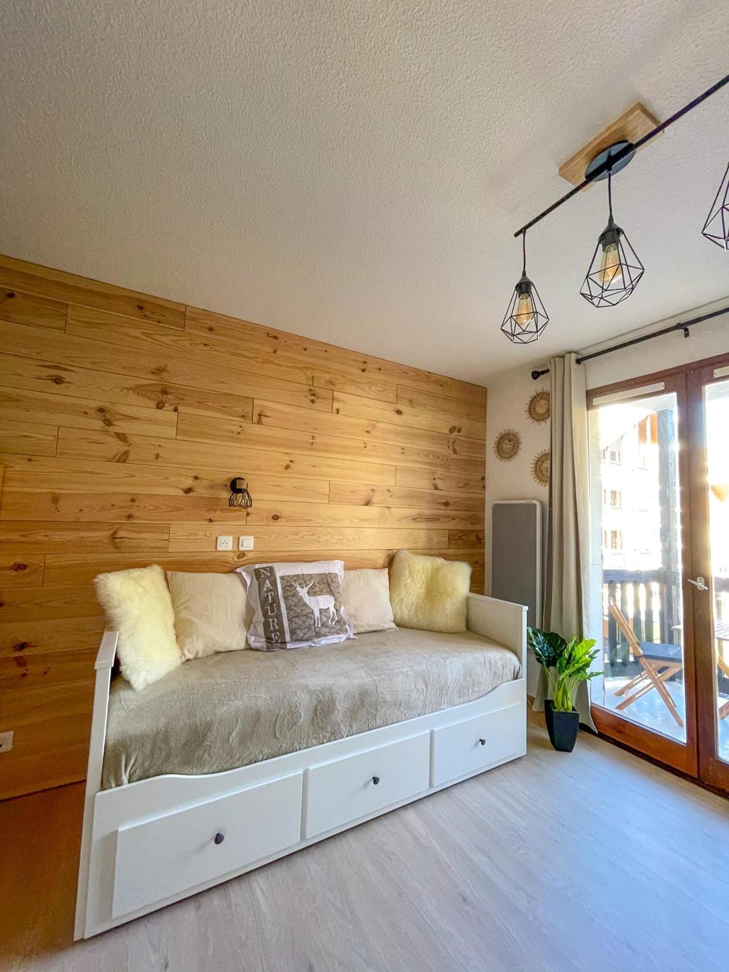 Chalereux Studio A La Montagne Auron Exteriör bild